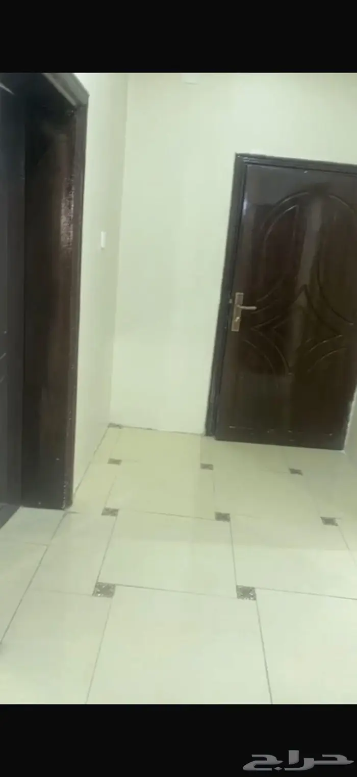 شقه للايجار 4 غرف الشهداء الشماليه شركات مهندسين اطباء 1