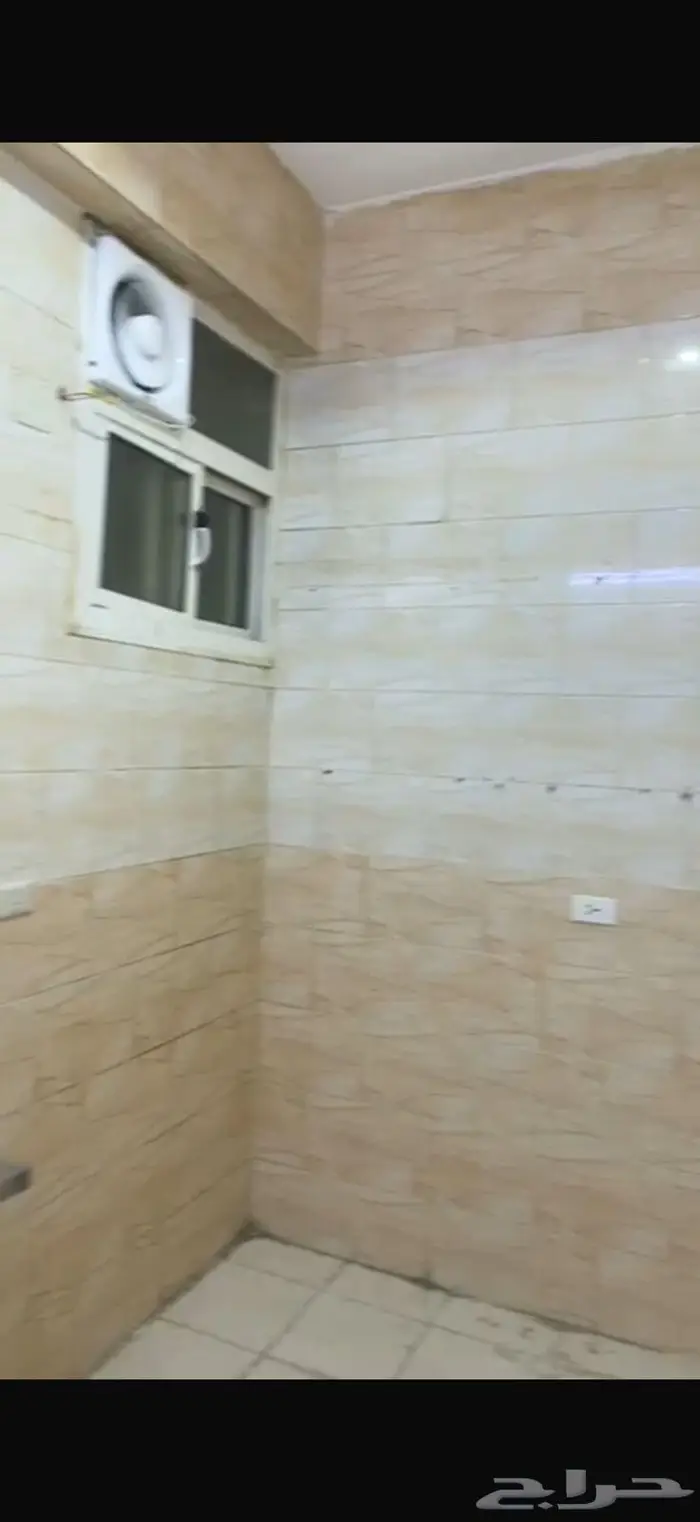 شقه للايجار 4 غرف الشهداء الشماليه شركات مهندسين اطباء 0