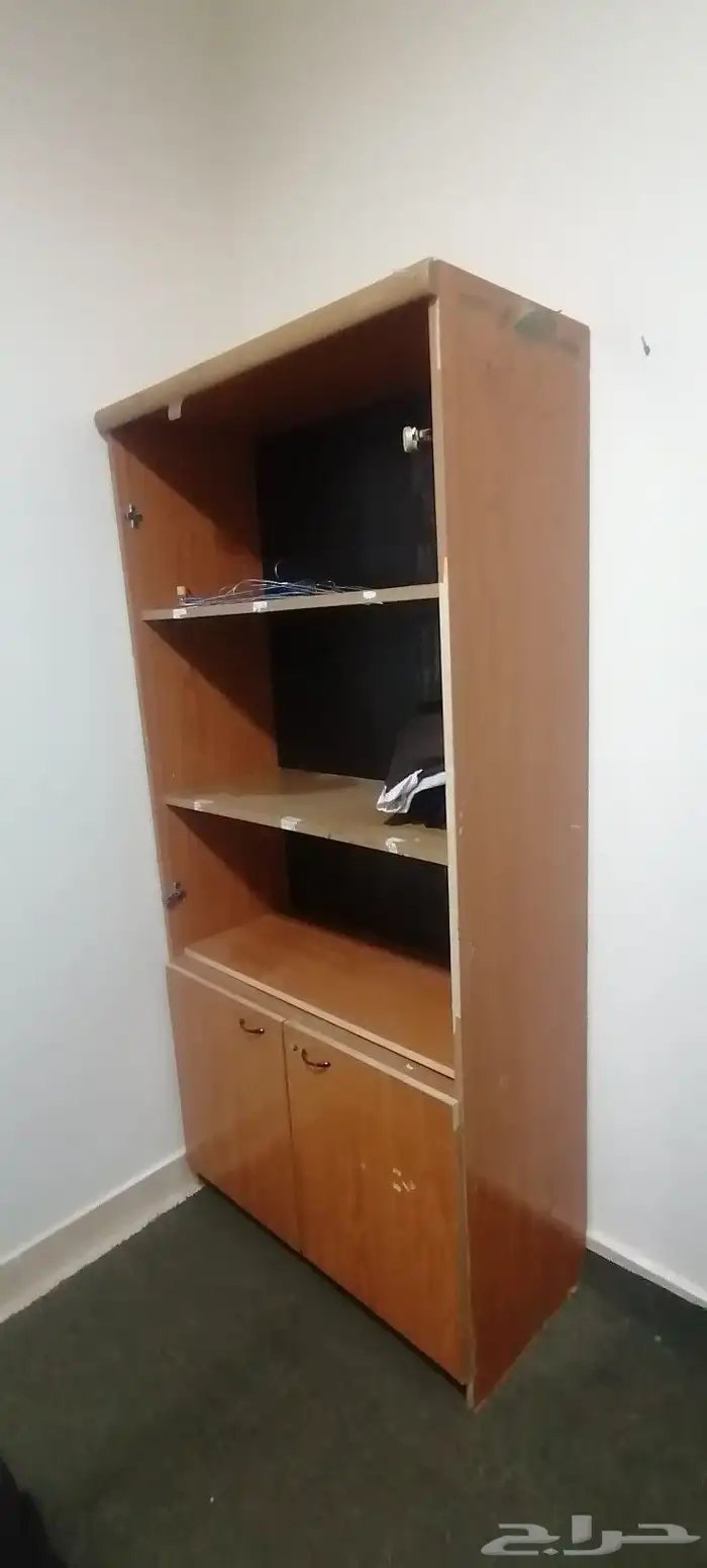 سرير و دولاب للبيع 1