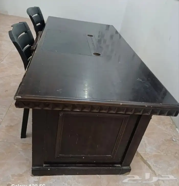 مكتب بالكراسي للبيع 0