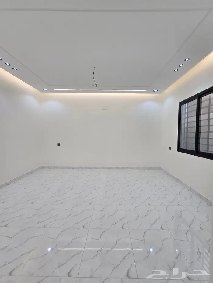 دور أرضي تمليك6غرفVIP حوش ومدخل سياره من550ألف طريق الثمانين 12