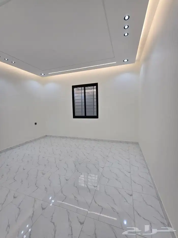 دور أرضي تمليك6غرفVIP حوش ومدخل سياره من550ألف طريق الثمانين 19