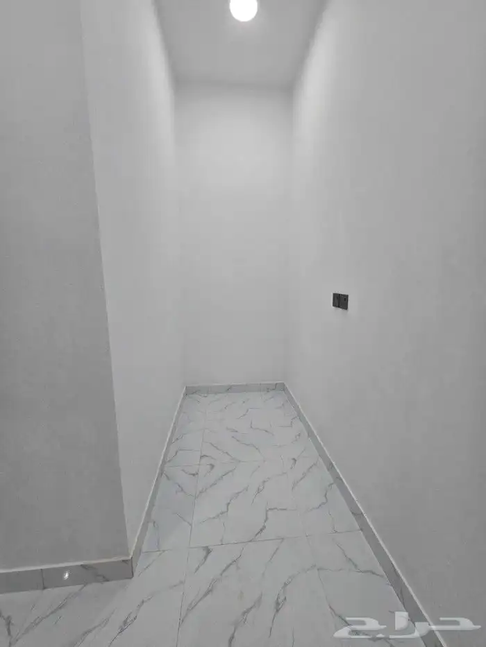 دور أرضي تمليك6غرفVIP حوش ومدخل سياره من550ألف طريق الثمانين 10