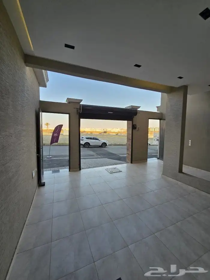 أدوار ارضيه تمليك 6غرف VIP حوش ومدخل سياره بين أبها والخميس 5