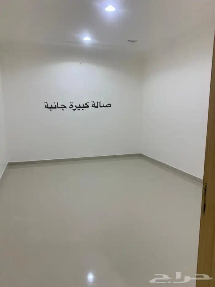 شقه عوائل كبيرة وجديدة للايجار 5