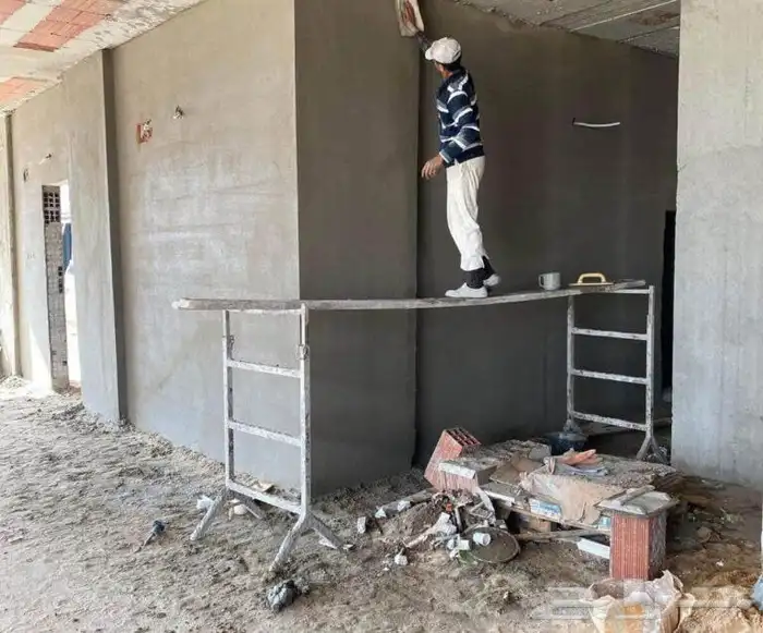 معلم بناء مبانى ولياسه موجود بالخرج 1