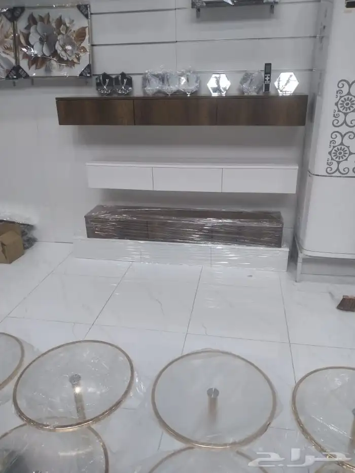 دولاب راف جداري تفصيل و غرف النوم على حسب الطلب 9