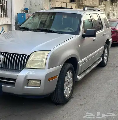 سيارة عائلية index
