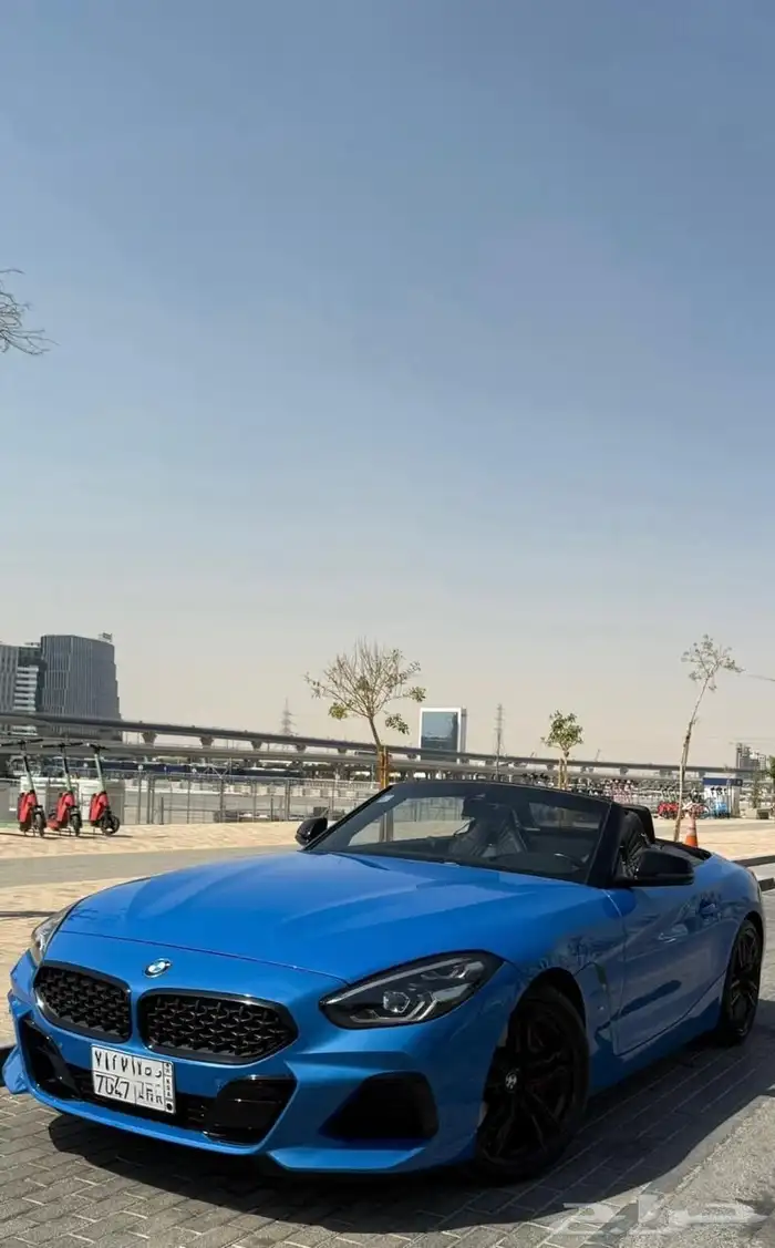 بي ام Z4 كت اM موديل 2022بدي وكالة صيانة الوكالة على ضمان 33