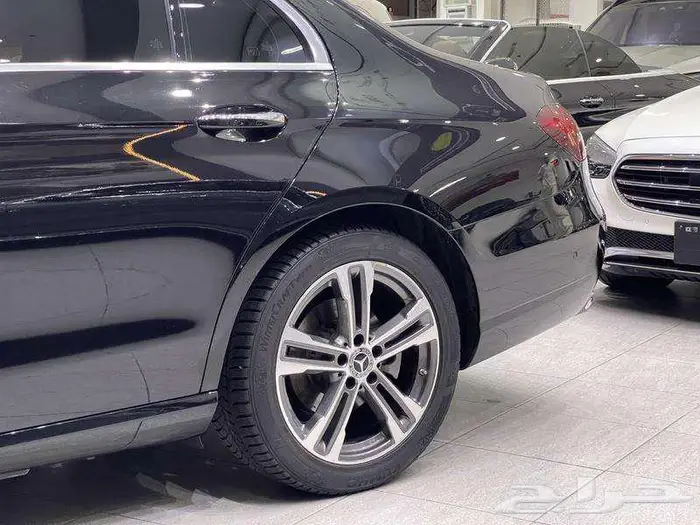 مرسيدس - اي 250 - 2023 E250 كوري على ضمان الجفالي 7