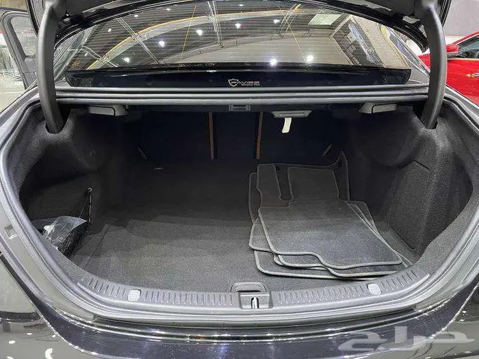 مرسيدس - اي 250 - 2023 E250 كوري على ضمان الجفالي 32