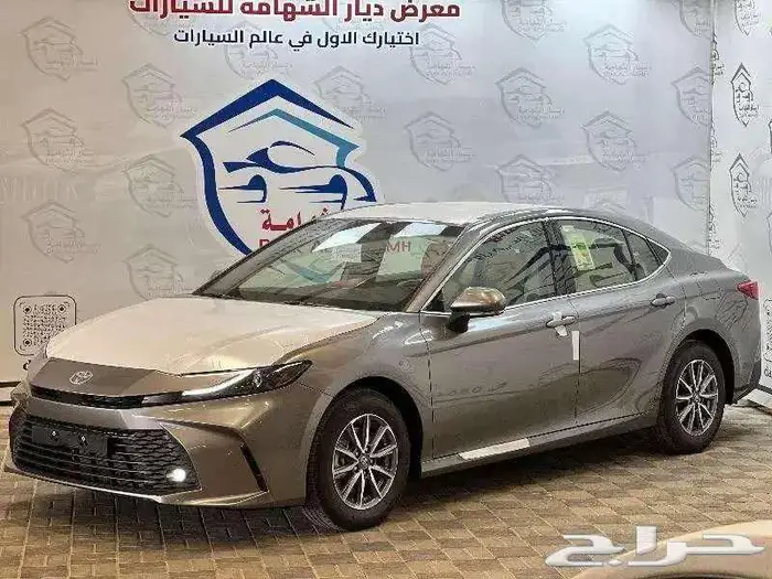 تويوتا كامرى ستاندر 1