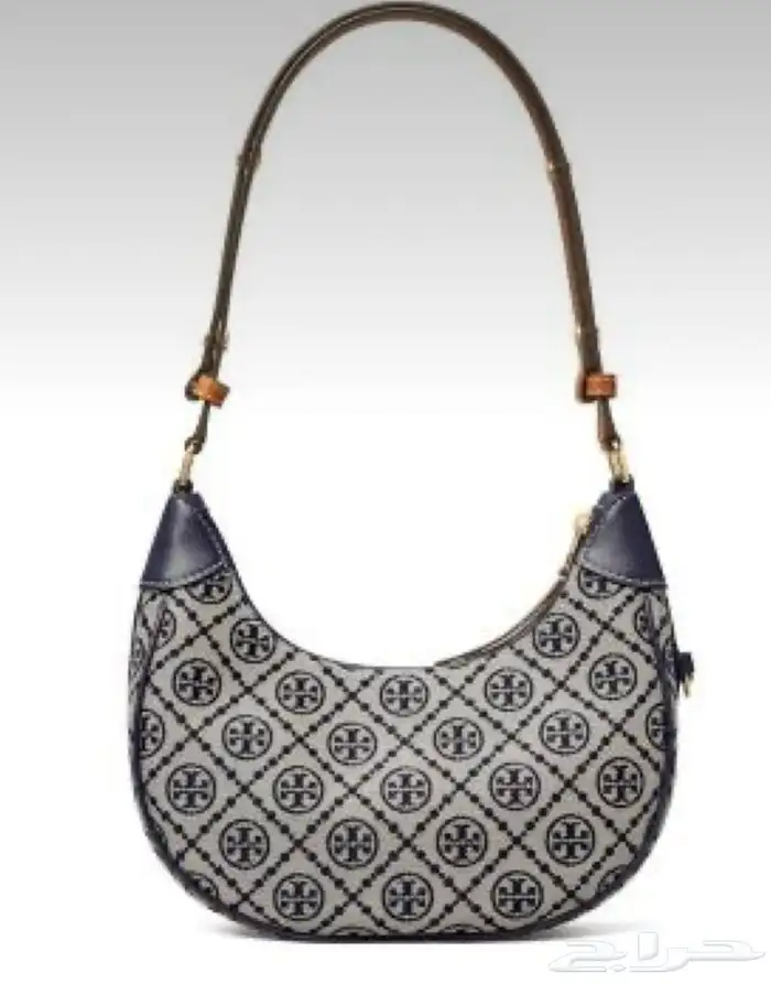 شنطه ماركات ديور قودشي شانيل وجميع إلى منزله متوفره لطلب 55