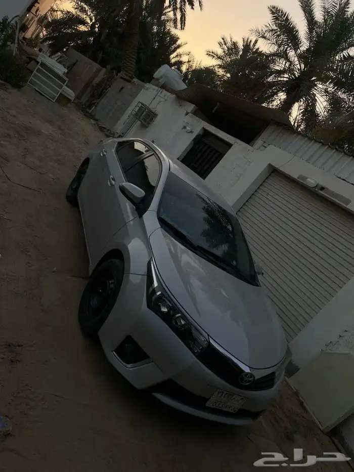 للبيع كرولا 2014 2