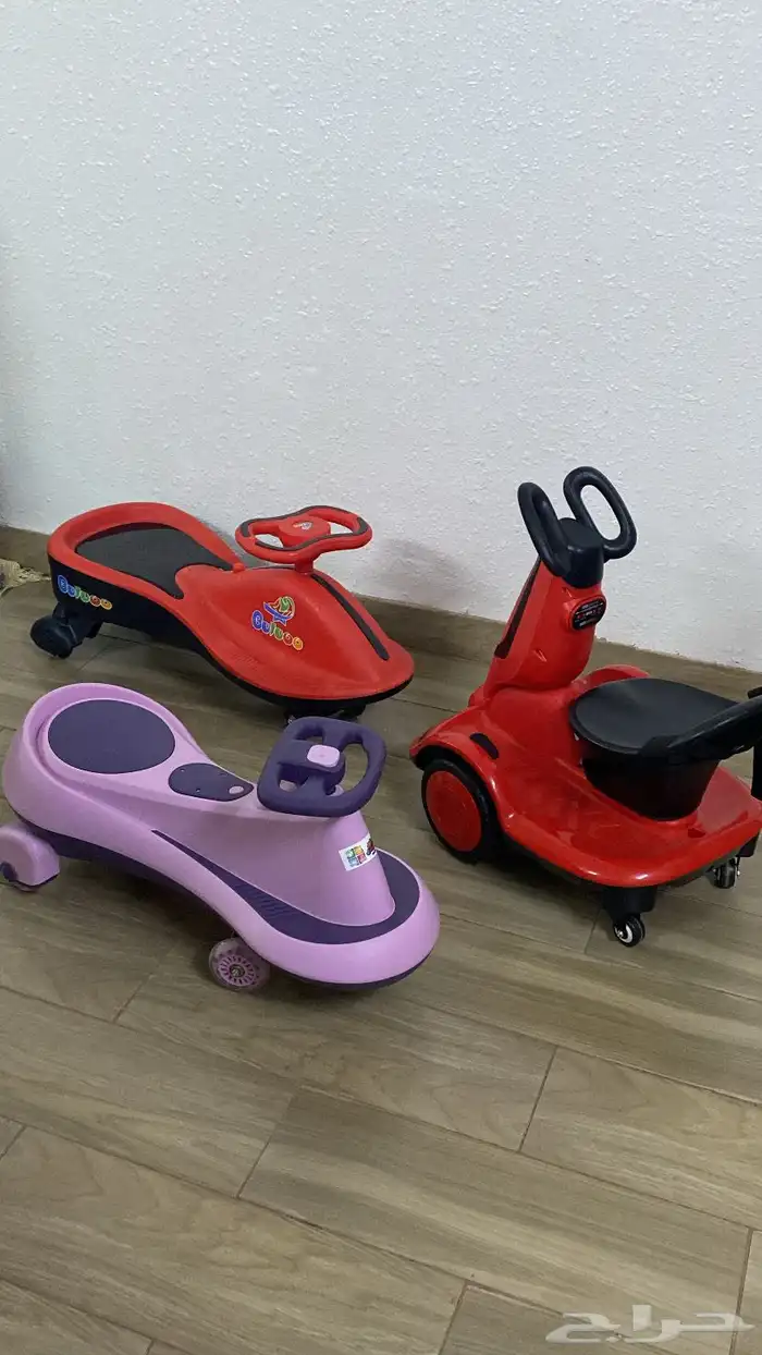 اسكوترات مع جميع ملحقاتها 1