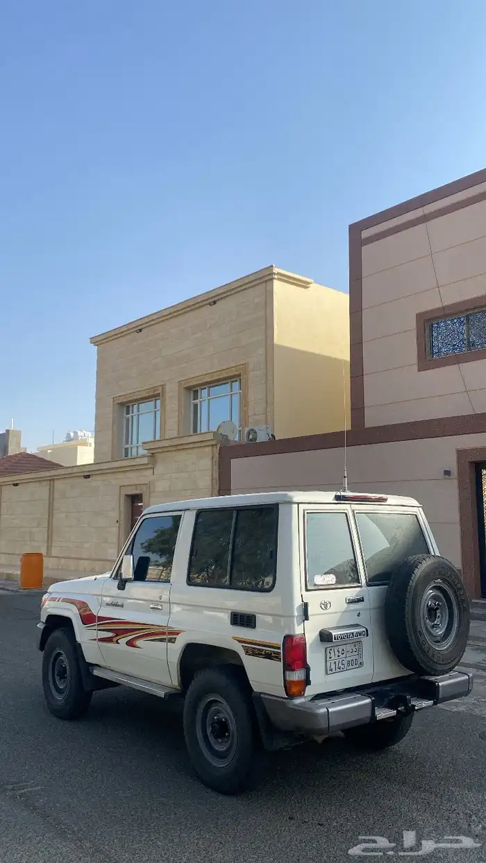 للبيع ربع 2012 نظيف 1