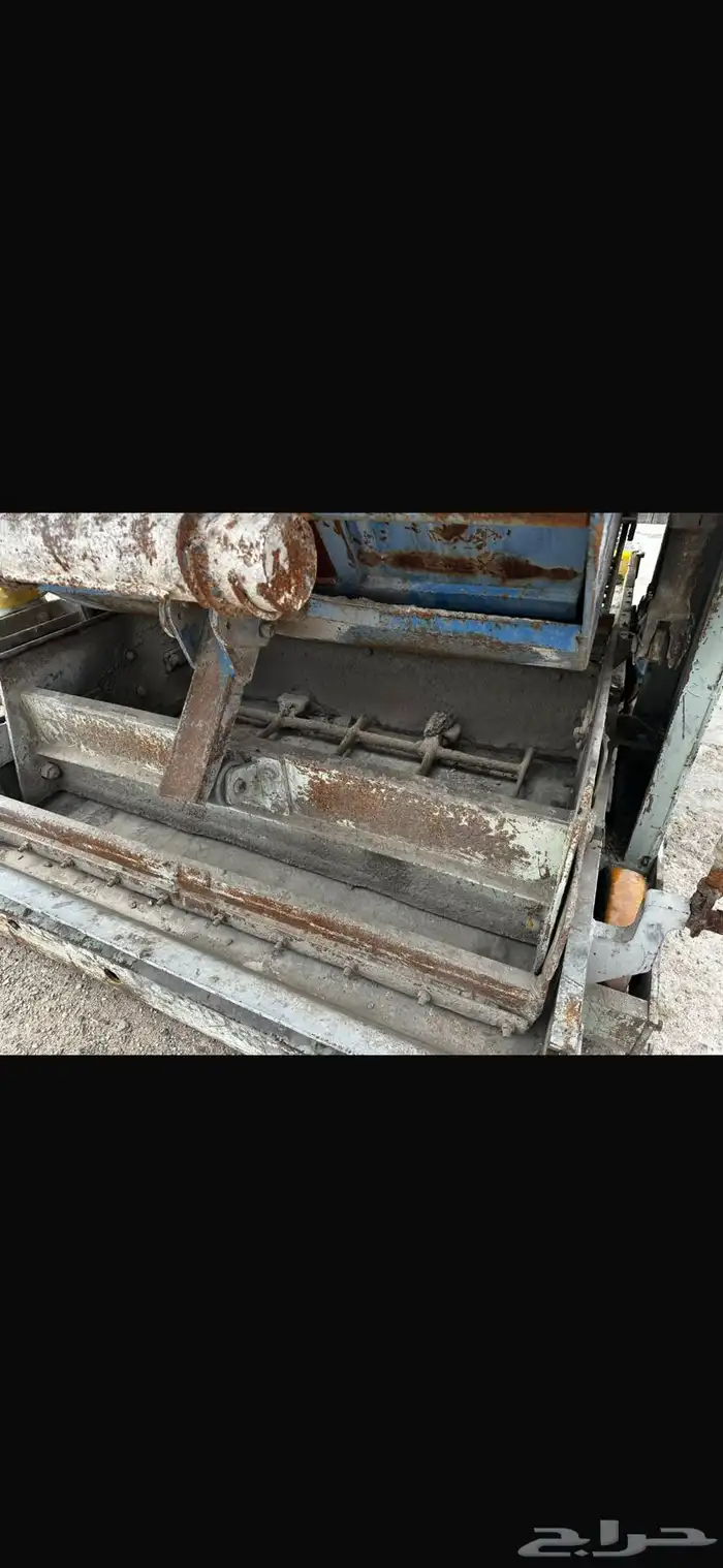 للبيع مصنع بلك كامل بمعداته 27