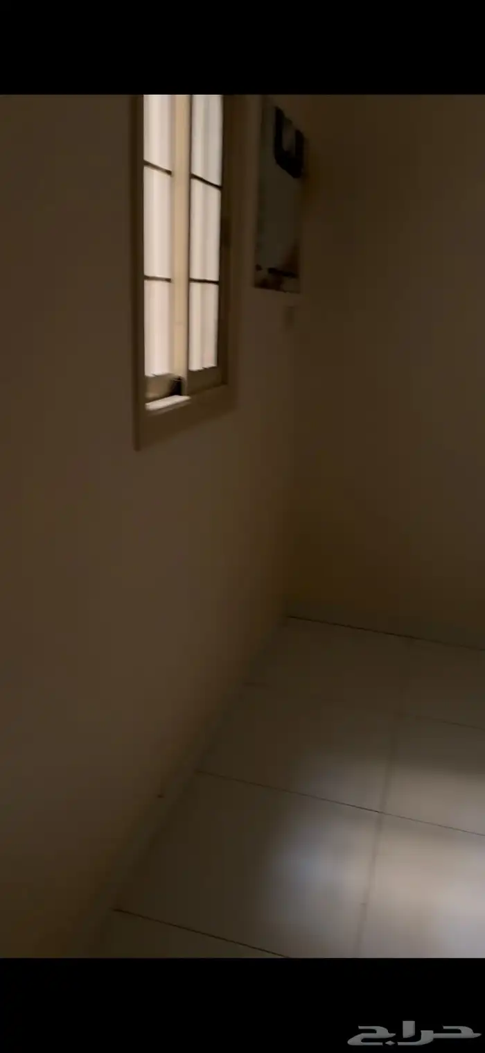 للايجار شقه غرفتين وحمام ومطبخ غرب امانه المدينه حي عشوائي 1