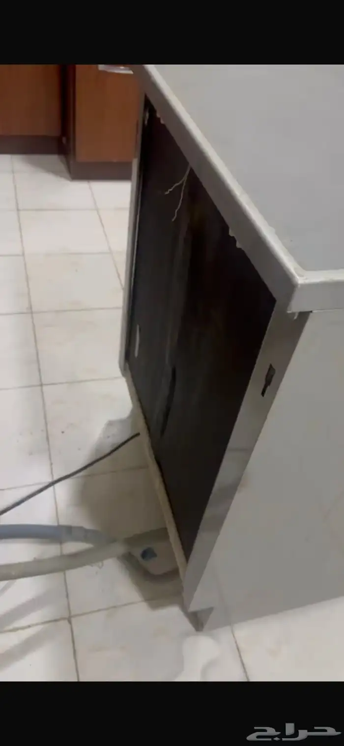 عندي غسالة صحون LGنظيفه الموقع الحائط 1