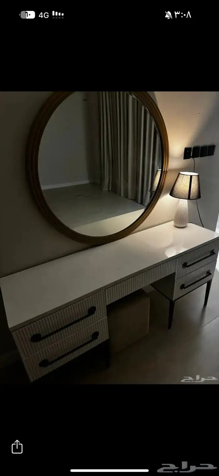 تسريحه ومرايه وكرسي 0