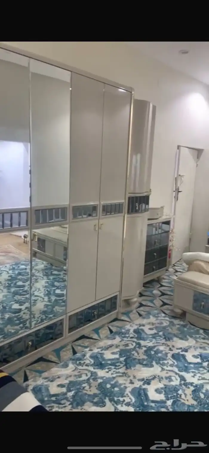 غرفه نوم شبه جديد 1