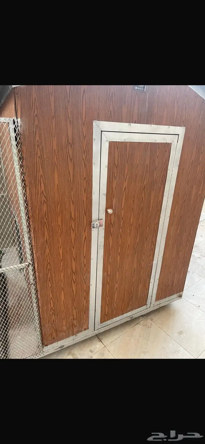 للبيع بيت كلب فخم ونظيف 1