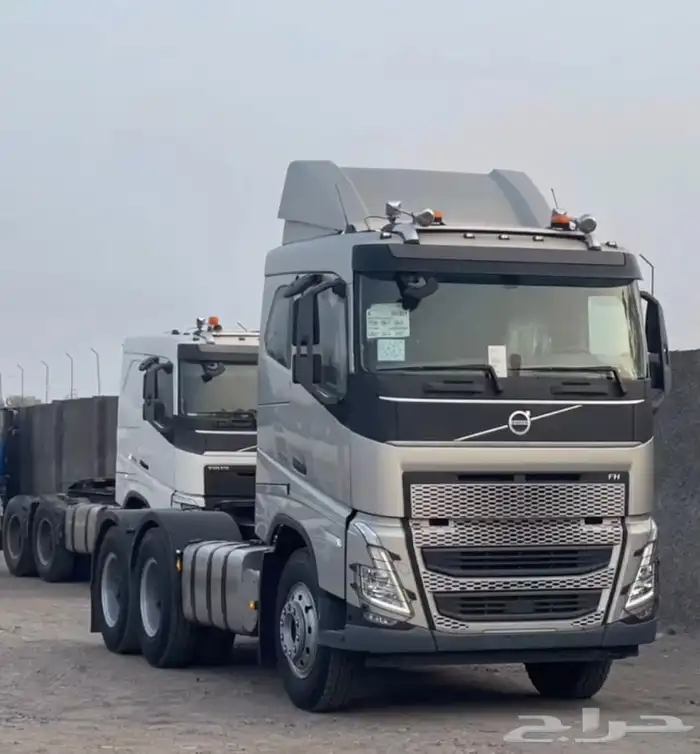 ورشة ميكانيك شاحنات مرسيدس مان فولفو 2