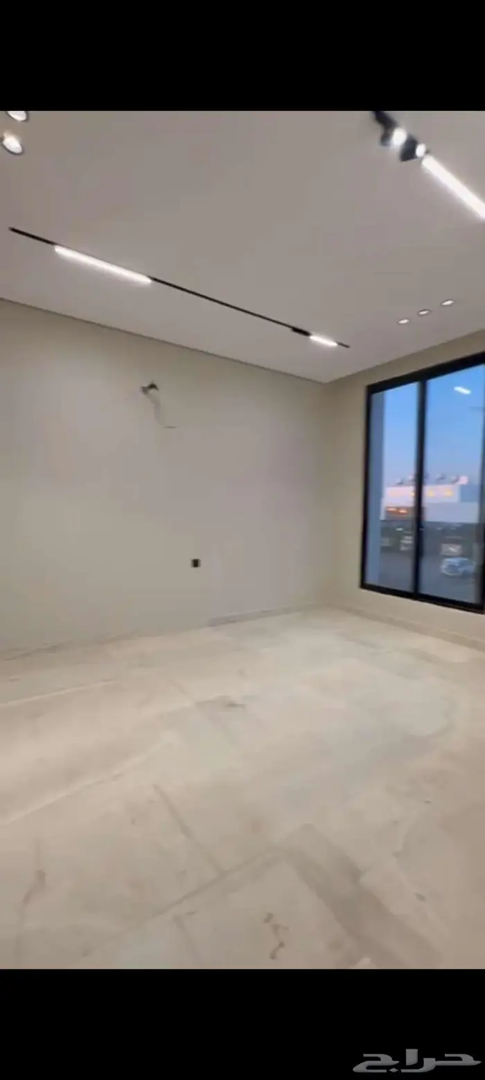 للتمليك فله روف علوي حي الصفا (تبوك )670 الف 8