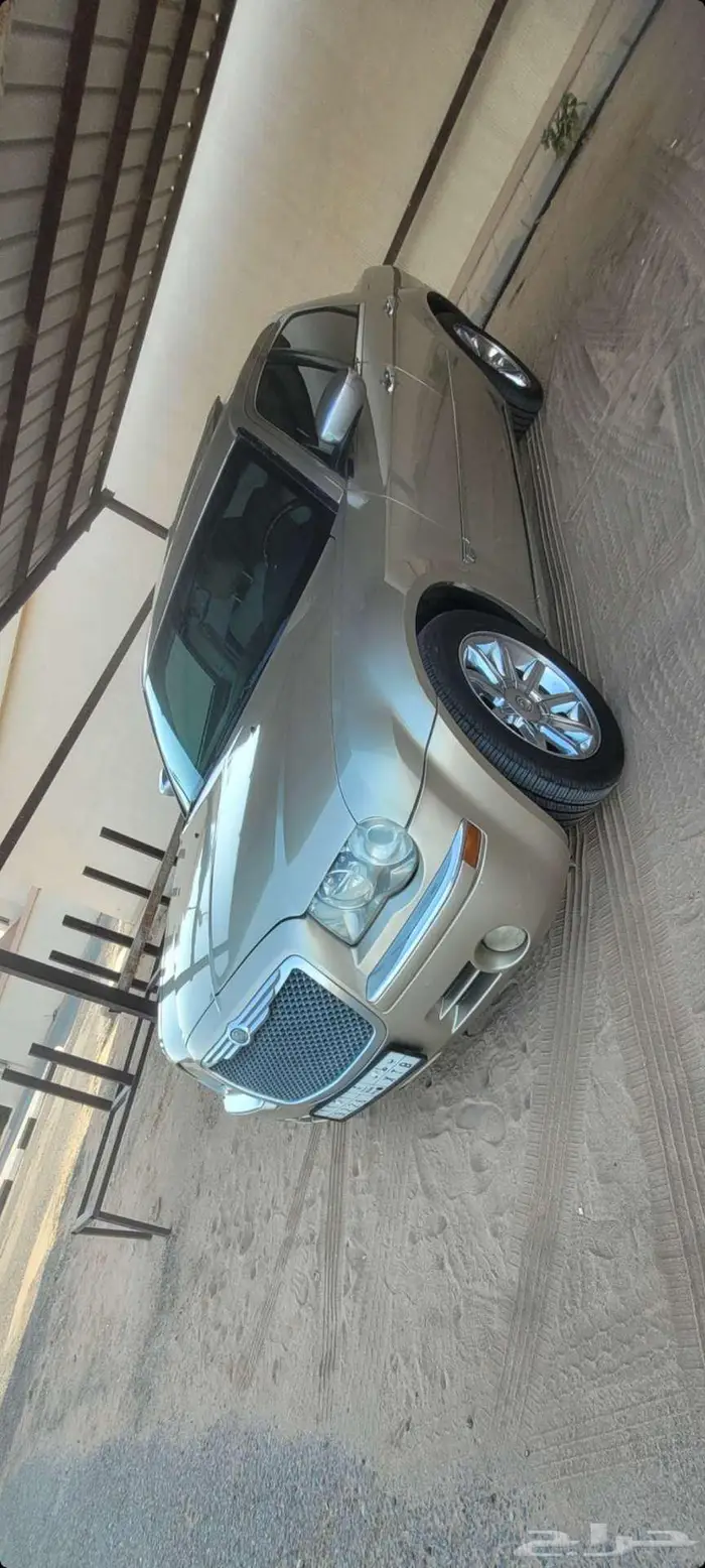 اللبيع كلايزلر هيمي قمه ف النظافه بلد بدي محركاتv8م2006وكاله 1