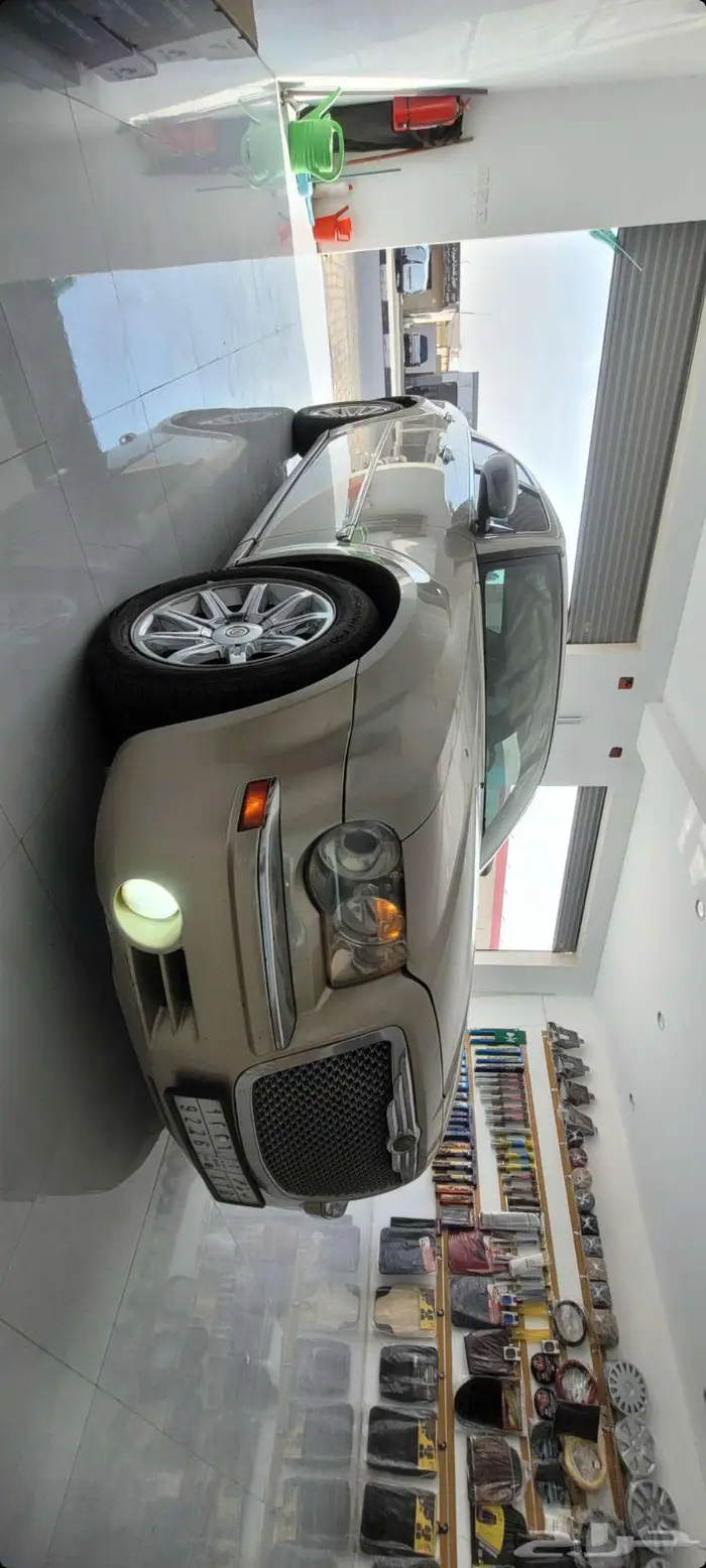 اللبيع كلايزلر هيمي قمه ف النظافه بلد بدي محركاتv8م2006وكاله 19