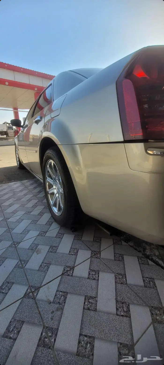 اللبيع كلايزلر هيمي قمه ف النظافه بلد بدي محركاتv8م2006وكاله 21