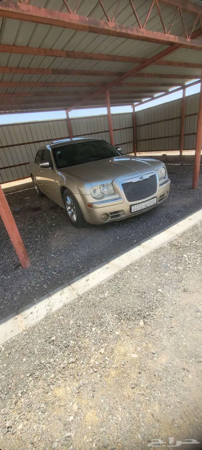 اللبيع كلايزلر هيمي قمه ف النظافه بلد بدي محركاتv8م2006وكاله 23