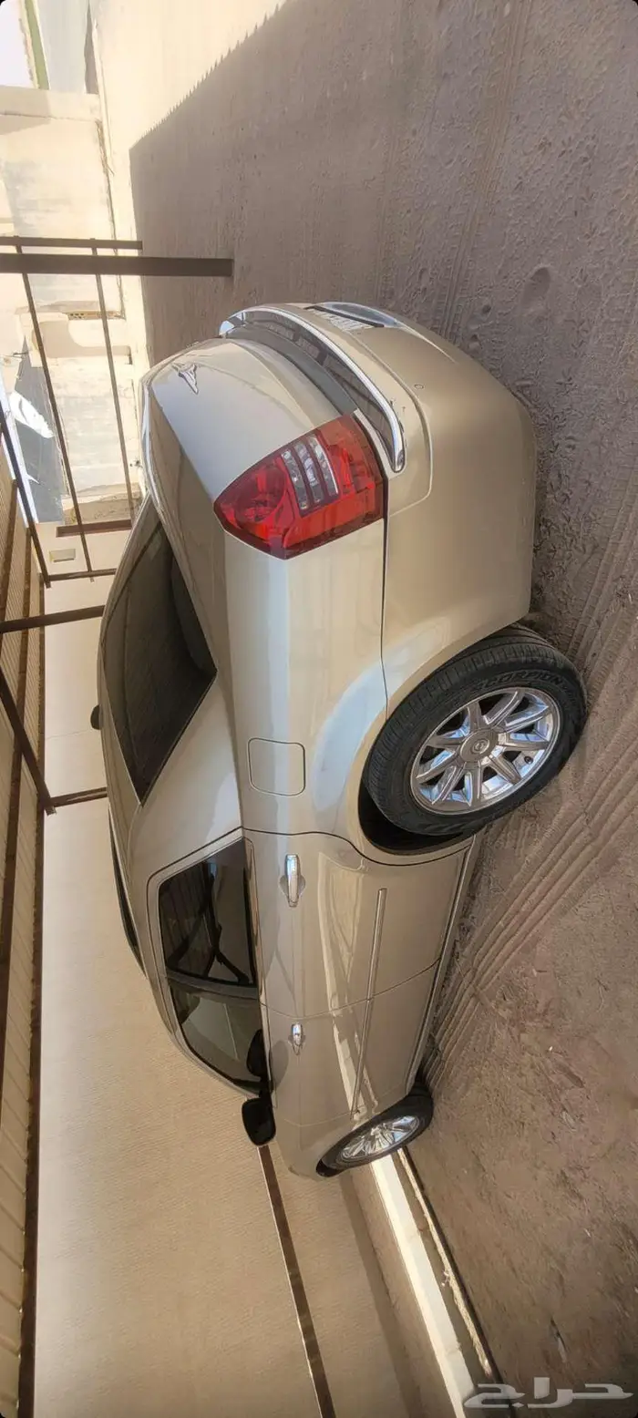 اللبيع كلايزلر هيمي قمه ف النظافه بلد بدي محركاتv8م2006وكاله 32