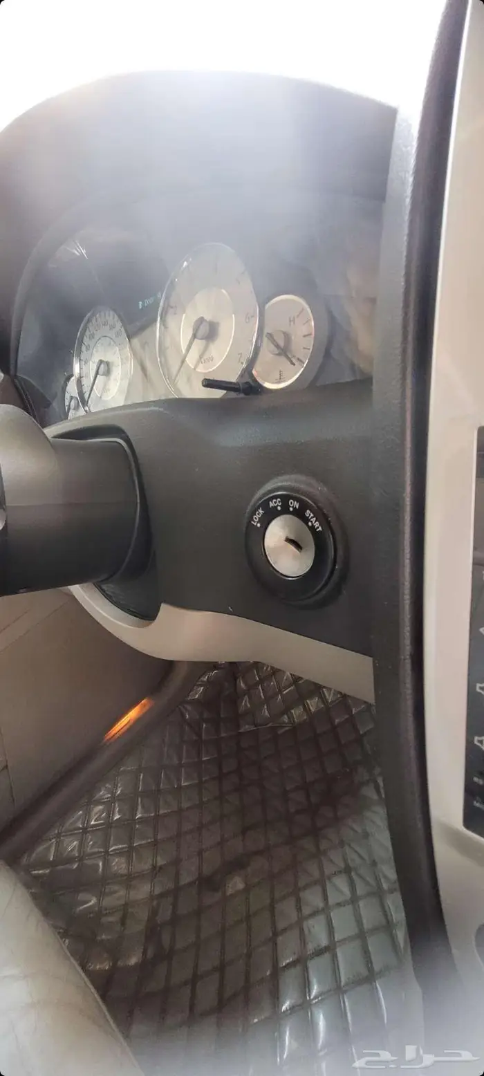 اللبيع كلايزلر هيمي قمه ف النظافه بلد بدي محركاتv8م2006وكاله 41