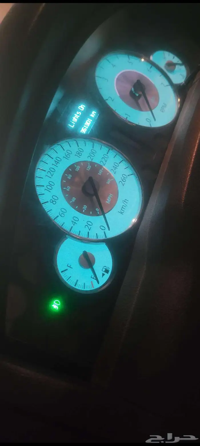 اللبيع كلايزلر هيمي قمه ف النظافه بلد بدي محركاتv8م2006وكاله 60