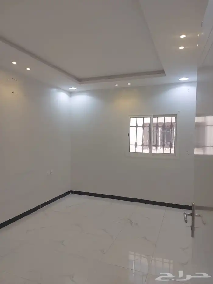 شقة للايجار في الرياض  حي طويق 5