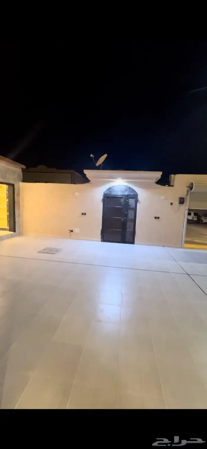 دور للبيع ب 750 وشقة خلفيه جديد بالصفا مطبخ مجهز 0