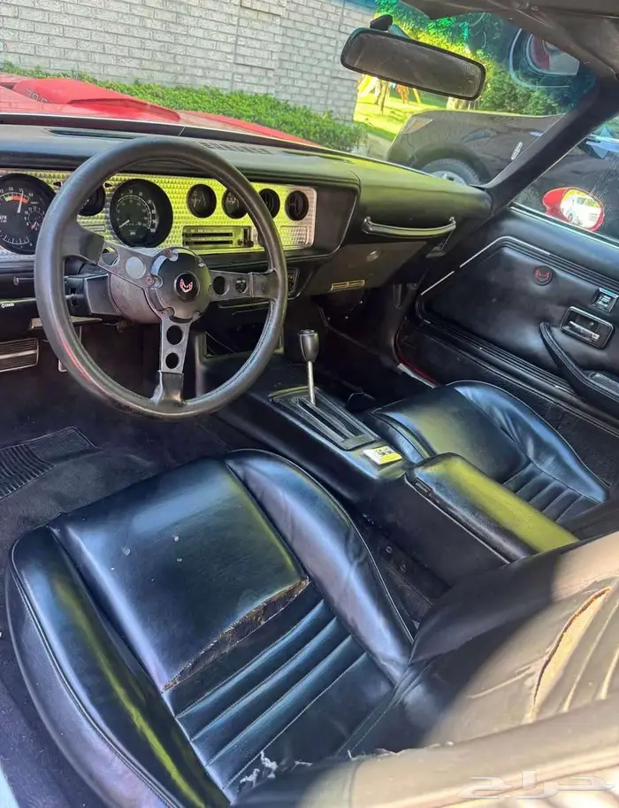 للبيع ترانز ام موديل 1979 Pontiac trans am 9
