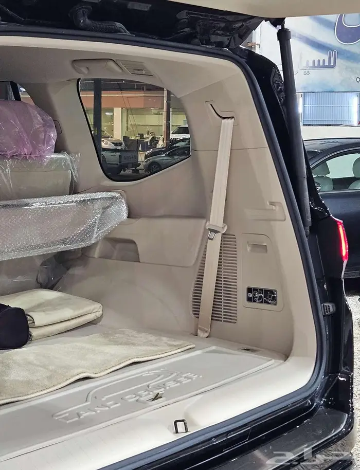 تويوتا لاندكروزر 2024..L3 61