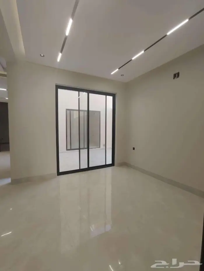 فلل للبيع حي المهدية شغل ممتاز 4