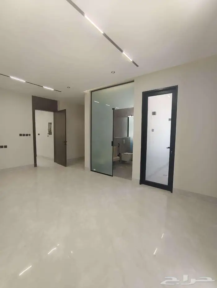 فلل للبيع حي المهدية شغل ممتاز 13