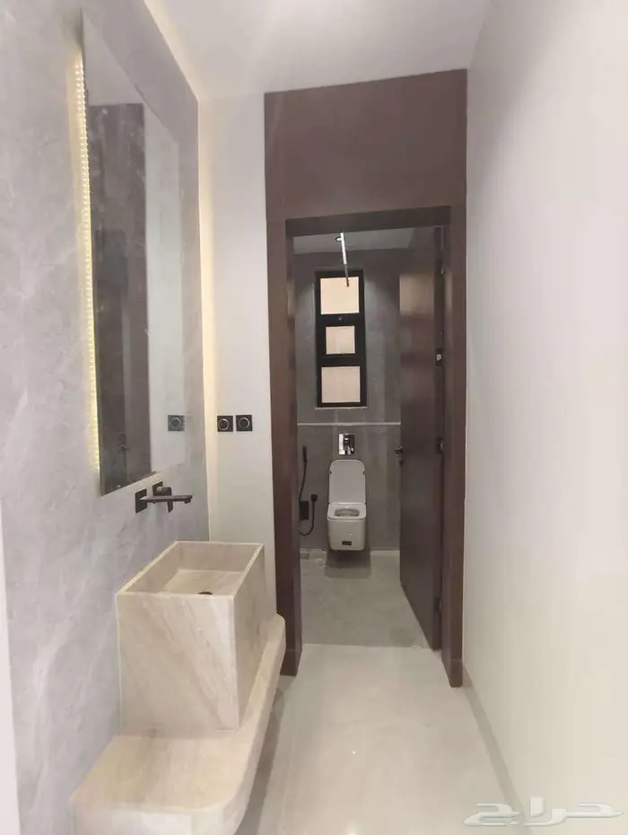 فلل للبيع حي المهدية شغل ممتاز 18