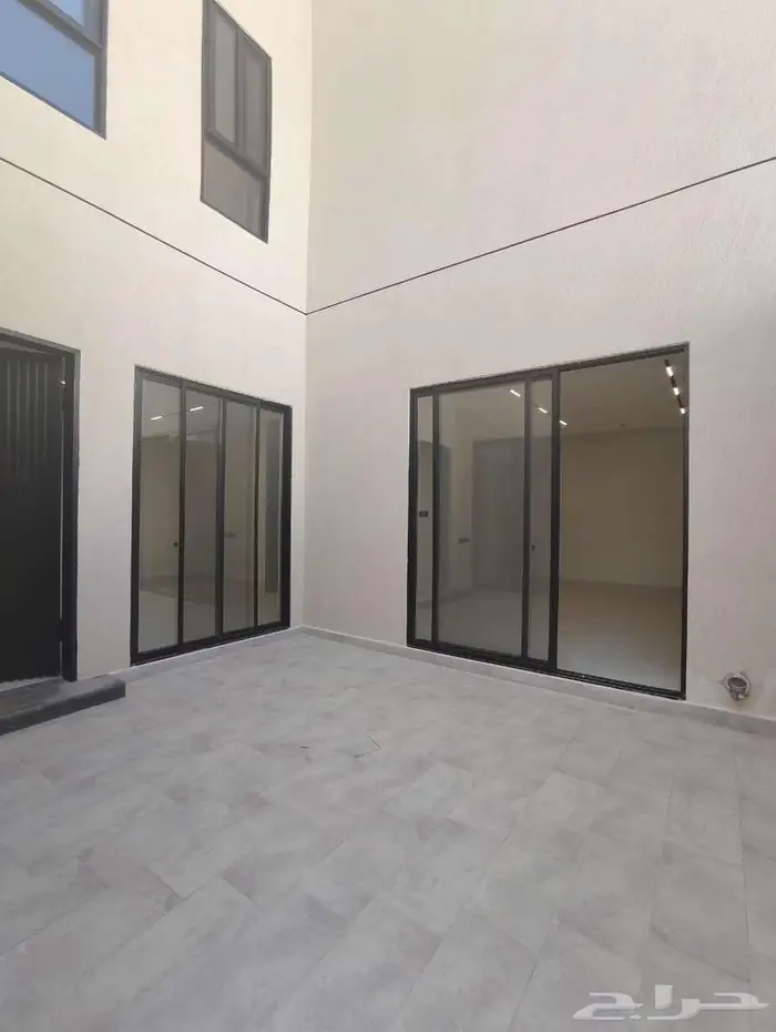 فلل للبيع حي المهدية شغل ممتاز 17