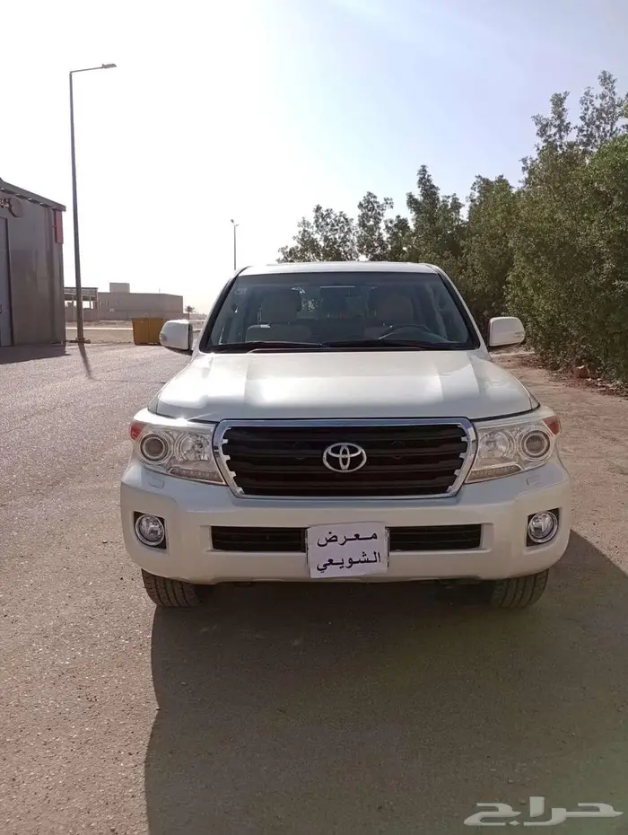 تويوتا جي اكس ار موديل 2012 0