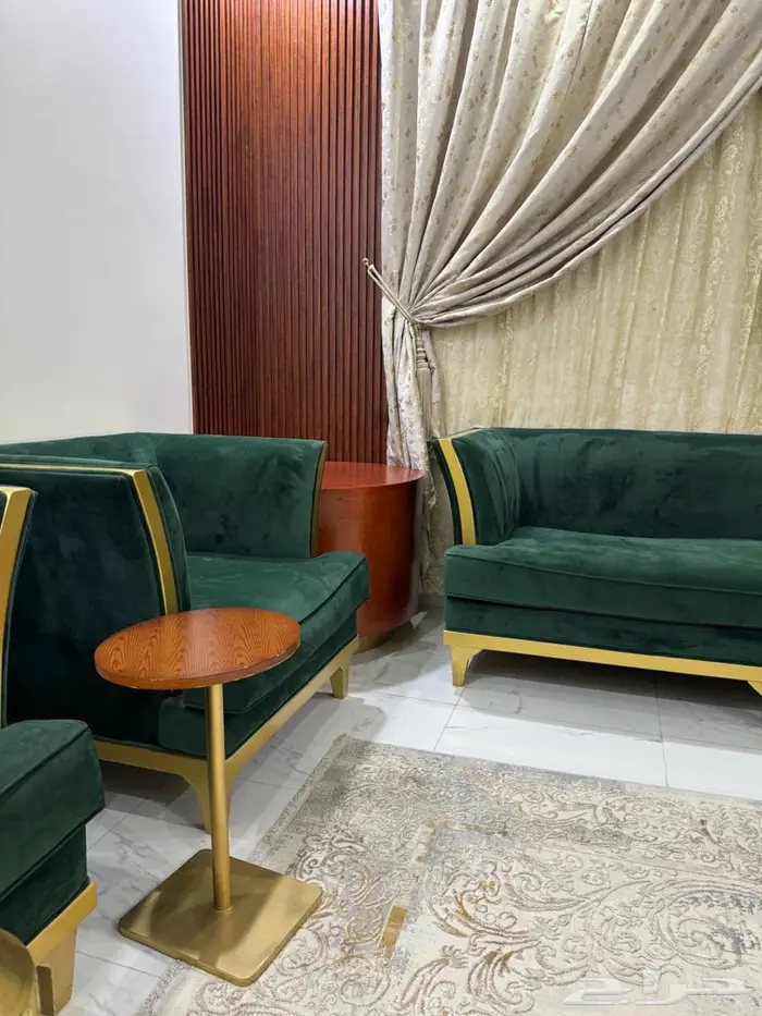 كنب يتسع ل11 شخص 3