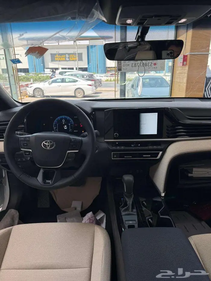 تويوتا كامرى LE 2025 8