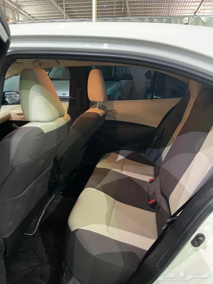 للبيع تويوتا كورلا موديل 2020 8