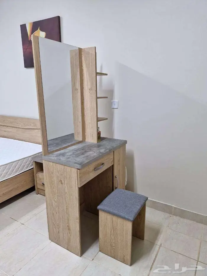 أثاث وأجهزة منزلية للبيع حالة ممتازة 19