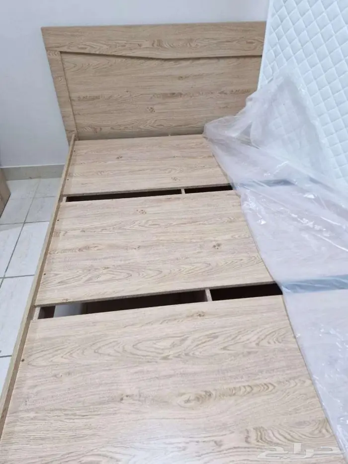 أثاث وأجهزة منزلية للبيع حالة ممتازة 36