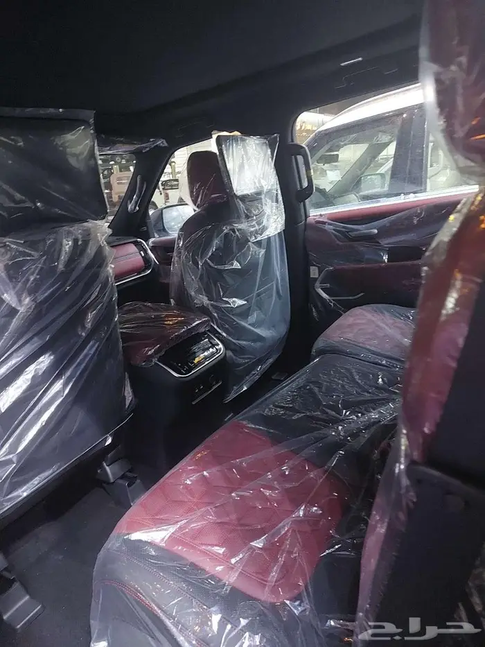 نيسان باترول بلاتنيوم تنفس طبيعي موديل 2026. 12